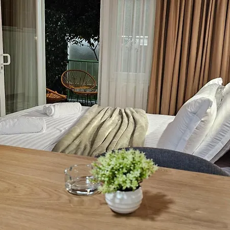 Olive Garden Terracota Appartement Tirana